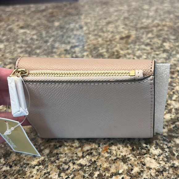 Michael Kors Wallet/Card Holder Blush - Picture 3 of 4